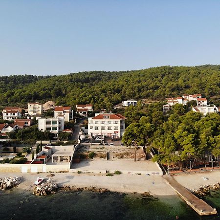 Villa Marija Слатине Екстериор снимка